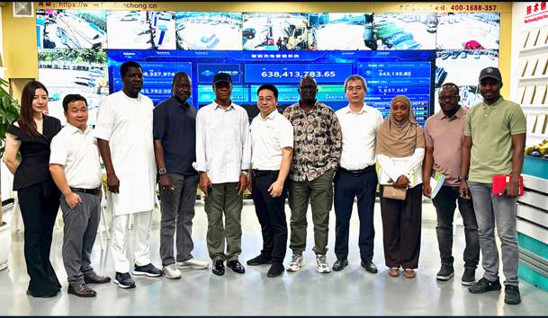 立足中國，鏈接世界｜尼日利亞合作伙伴來訪鴻嘉利總部，共促中非能源升級